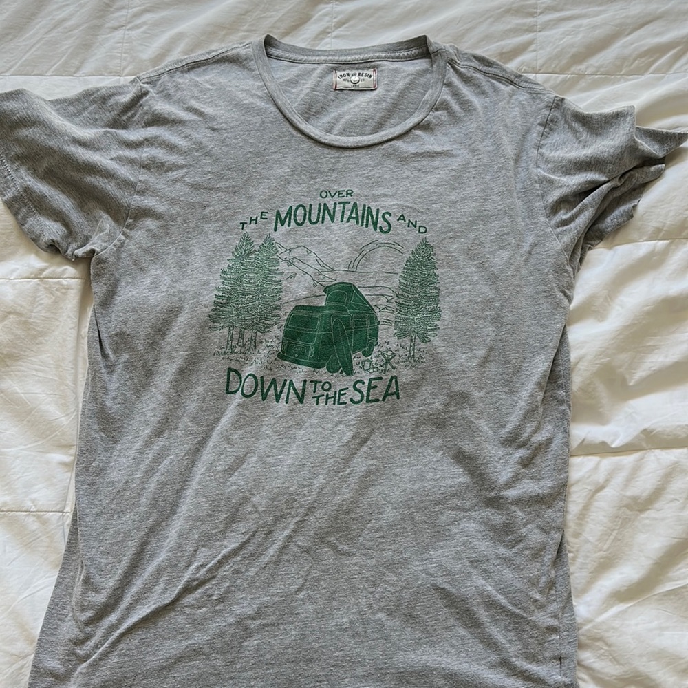 Iron & Resin Tee